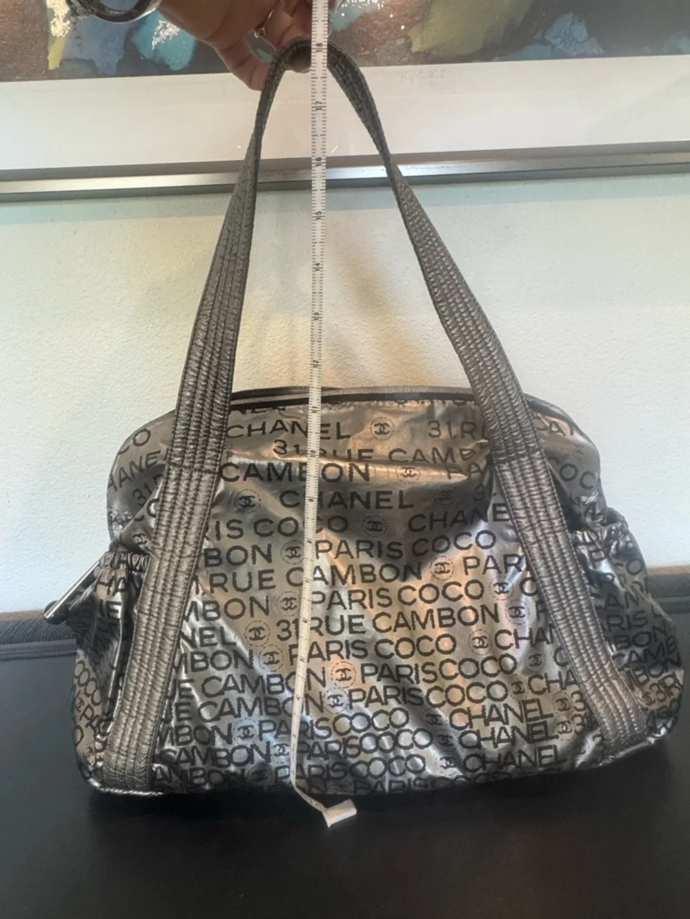 CHANEL Unlimited 31 Rue Cambon Metallic Silver Tote - Picture 13 of 15